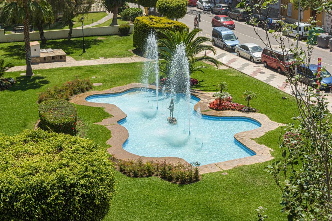 Wintowinrentals Vista Al Mar En Pleno Centro Rincon de la Victoria Exterior photo